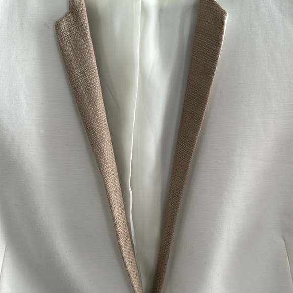 CALVIN Klein ecru tan blazer linen blend jacket gold hardware neutral  size 10 - Picture 5 of 9